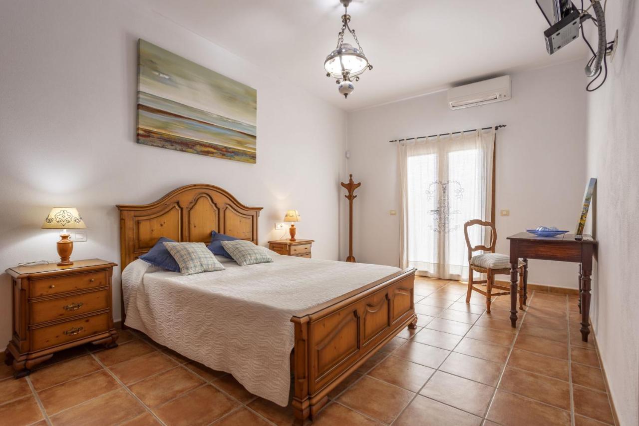 Country house Pou Monjo *